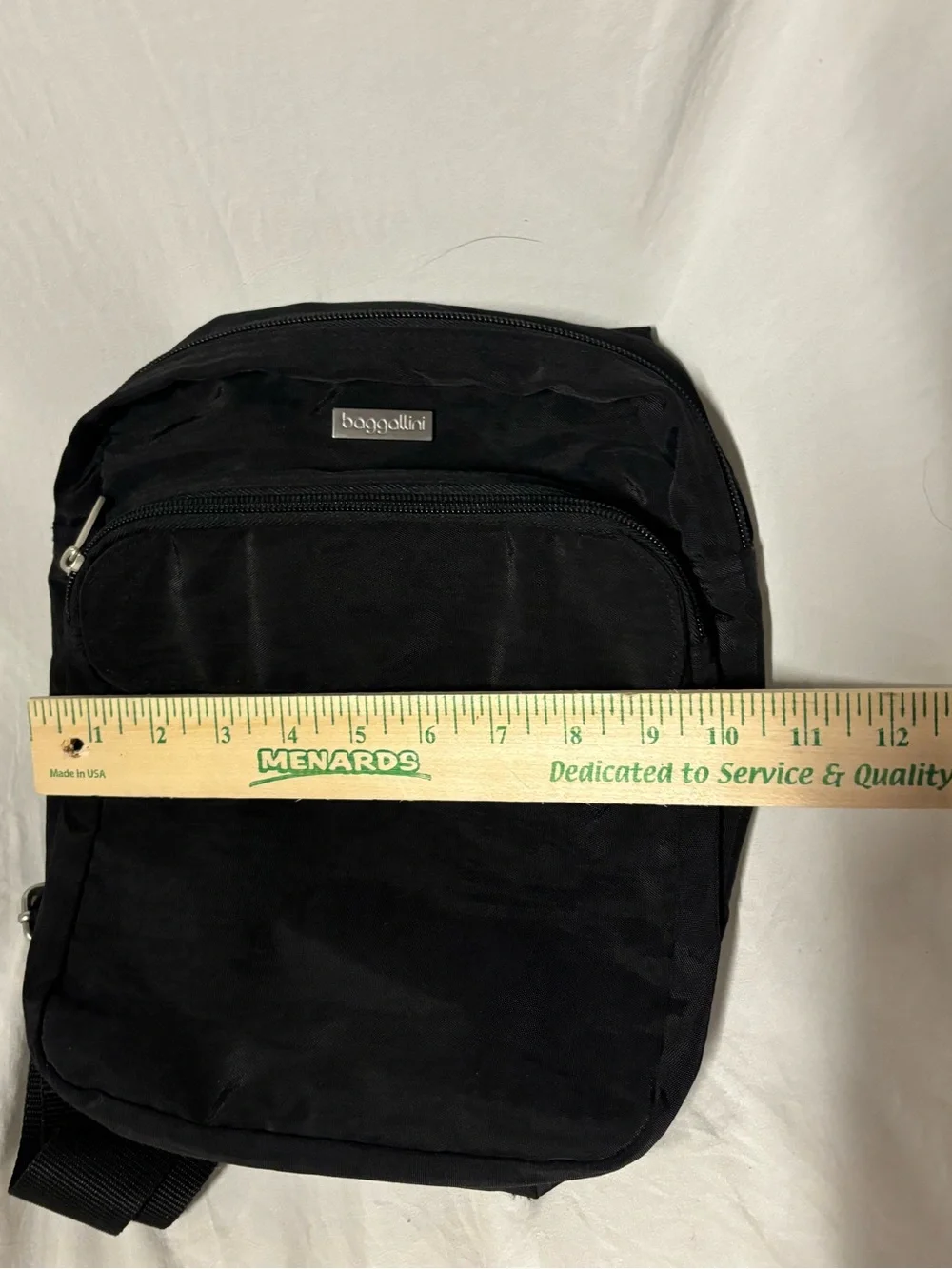 Baggallini front sling crossbody bag